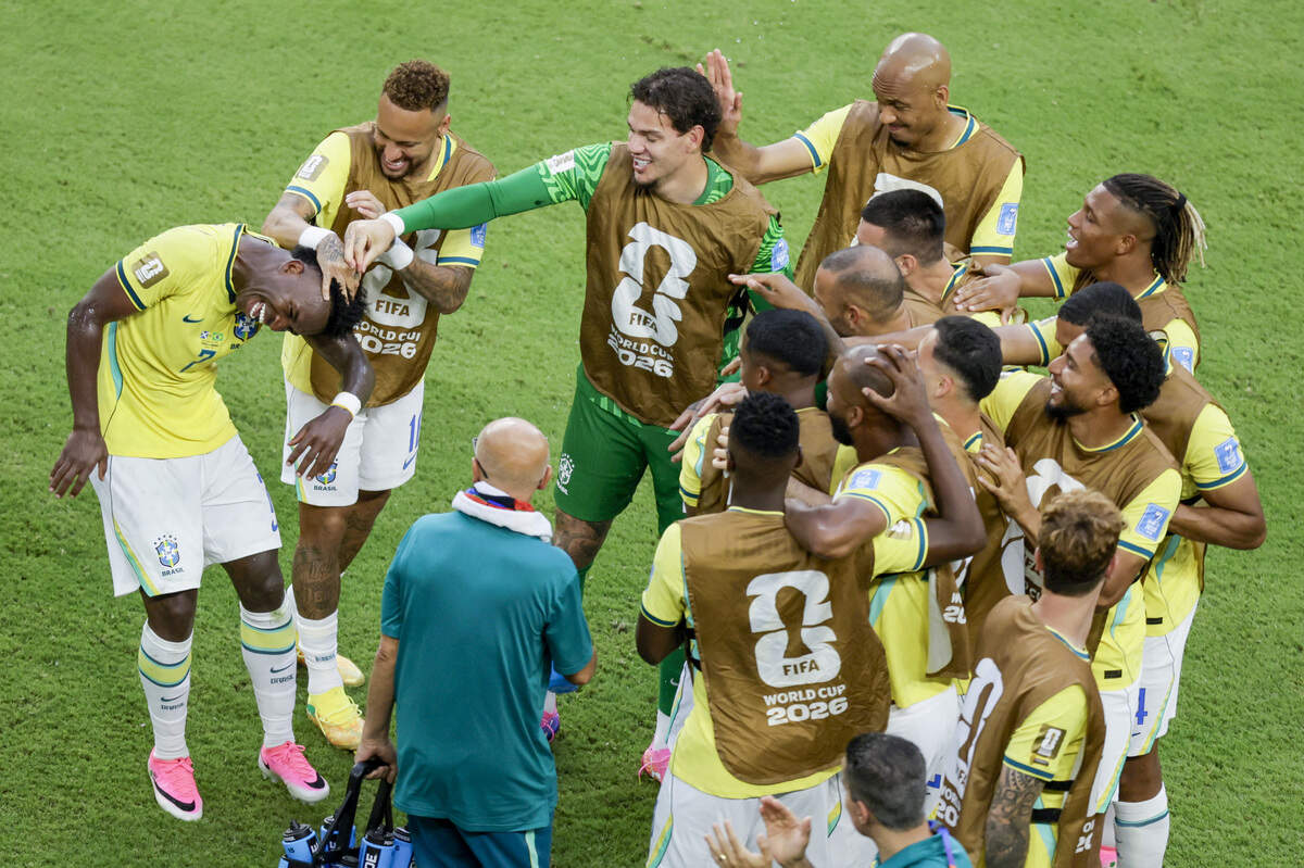 FIFA World Cup 2026 ブラジル vs 日本 マッチデイスカーフ 【公式通販】